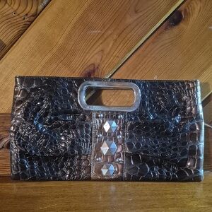Elegant Black Crocodile Pattern Clutch